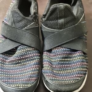 Little girl shoes size 5